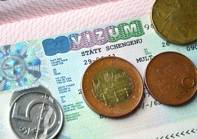 Чехия сообщила о рекордном спросе на визы