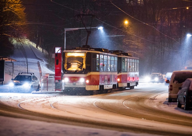 В связи с предрождественской суетой Прага усилит работу общественного транспорта