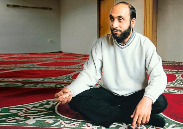 Обвиненного в терроризме пражского имама задержали в Африке