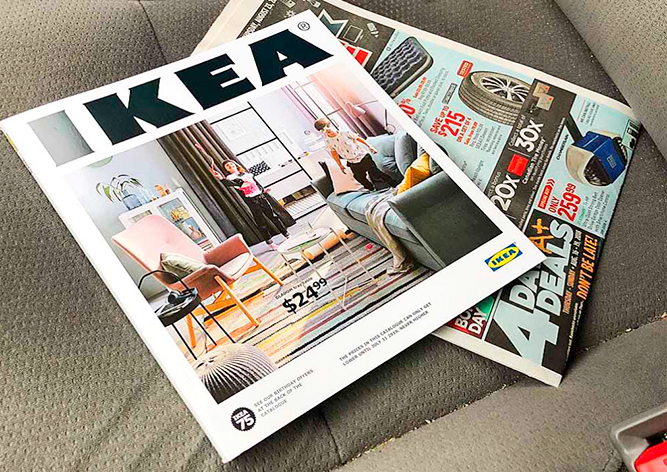 IKEA перестанет печатать свой каталог, который выходил 70 лет подряд