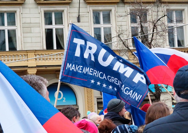 В центре Праги прошел митинг сторонников Дональда Трампа