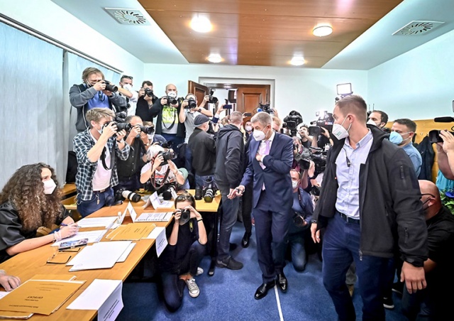 Бабиш признал поражение на парламентских выборах в Чехии