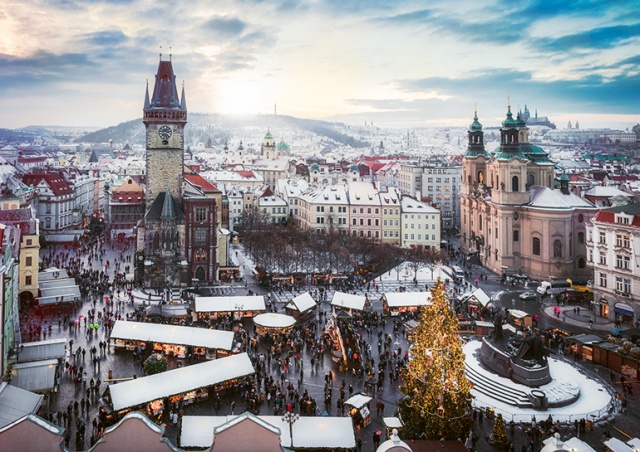Прага призвала правительство разрешить рождественские ярмарки