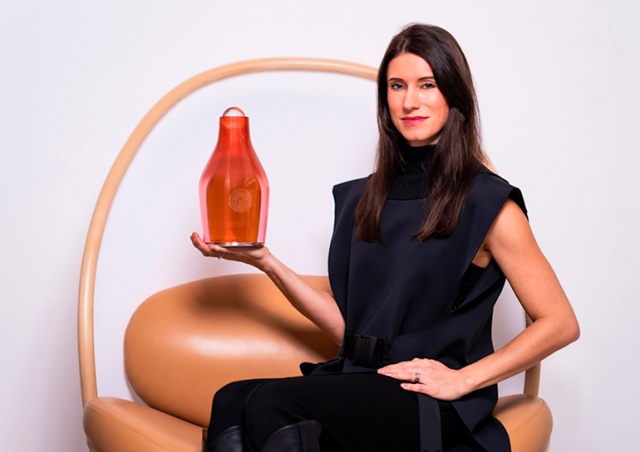 Уникальная бутылка Pilsner Urquell ушла с благотворительного аукциона за 523 тыс. крон
