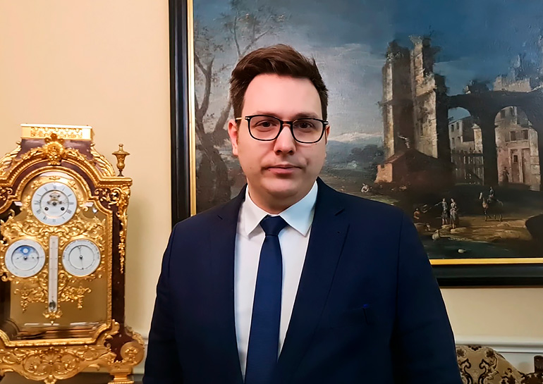 Глава МИД Чехии заразился коронавирусом