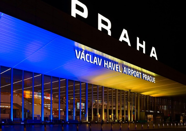 Чехия закрывает свои аэропорты для российских авиакомпаний