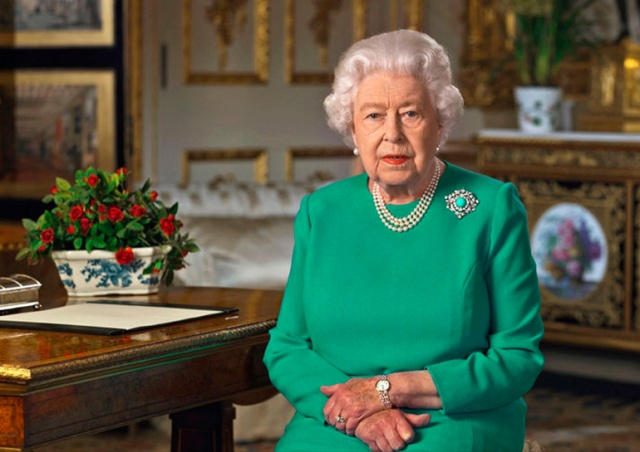 Королева Великобритании заразилась коронавирусом