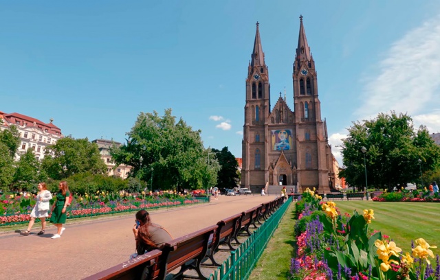 Прага опубликовала серию роликов о районах города: видео