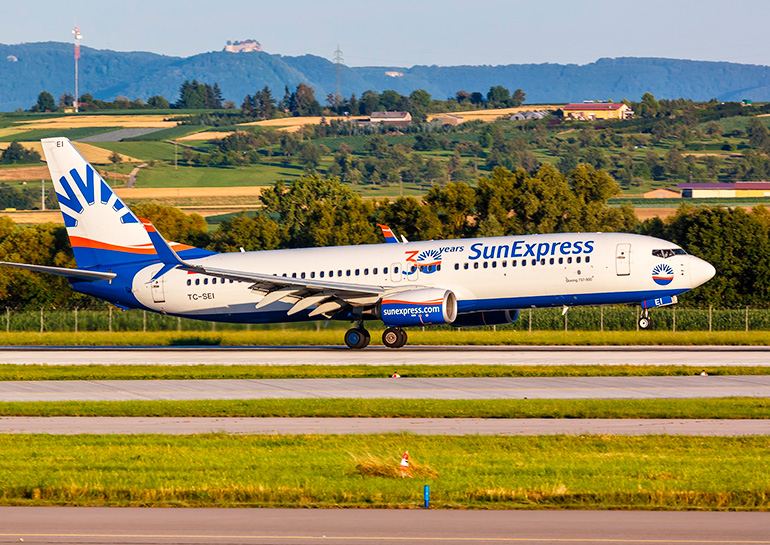 SunExpress начала летать между Прагой и Антальей