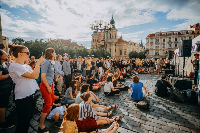 В Праге стартовал фестиваль уличных музыкантов