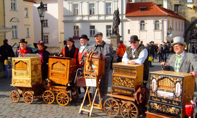 В центре Праги пройдет фестиваль шарманок