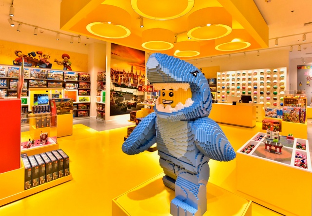 LEGO откроет в Праге свой первый официальный магазин
