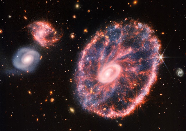 «Джеймс Уэбб» сделал самый детализированный снимок галактики «Колесо Телеги»