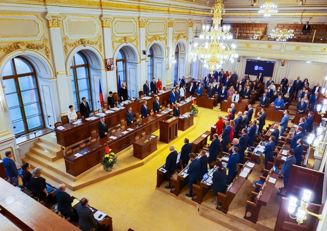 Палата депутатов Чехии в целях экономии снизит температуру в своем здании