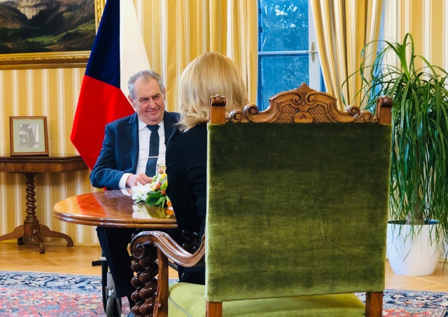 Президент Чехии сравнил Путина с Гитлером