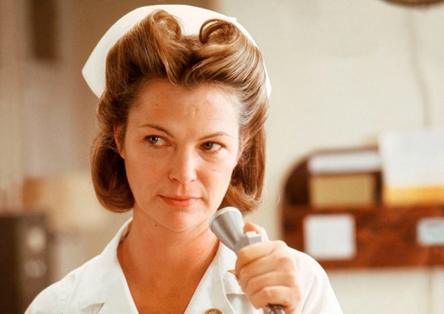 Умерла актриса Луиза Флетчер, медсестра из «Пролетая над гнездом кукушки»
