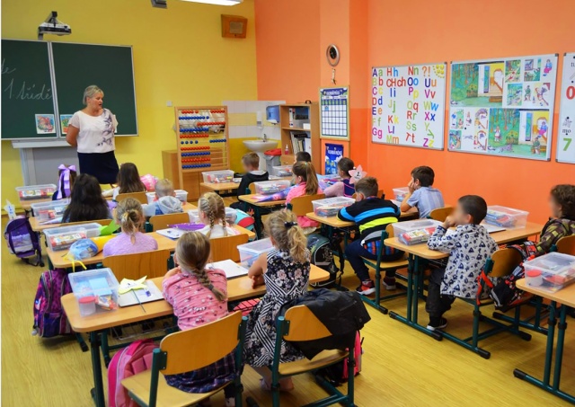 Названо число украинских детей, пошедших в чешские школы