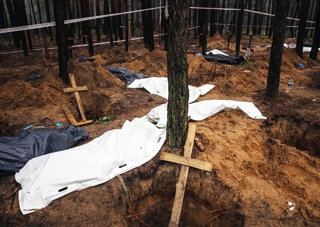 МИД Чехии прокомментировал обнаружение массового захоронения под Изюмом