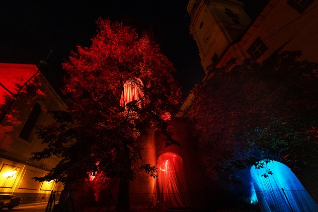 Фестиваль света преобразил Прагу: фото и видео
