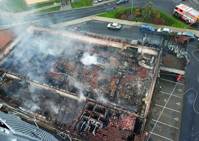 В чешском городе Ходов сгорел супермаркет Penny