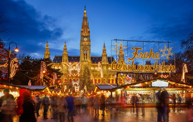 Идея выходного дня: едем в сверкающую Вену за рождественской сказкой