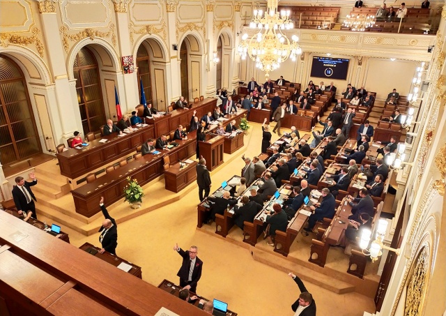 Парламент Чехии признал российский режим террористическим