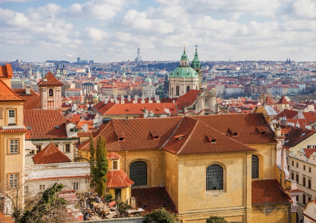 Воскресенье в Праге выдалось рекордно теплым