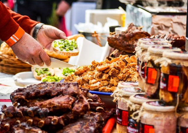Сегодня в Праге пройдет фестиваль уличной еды Jarní Street Food