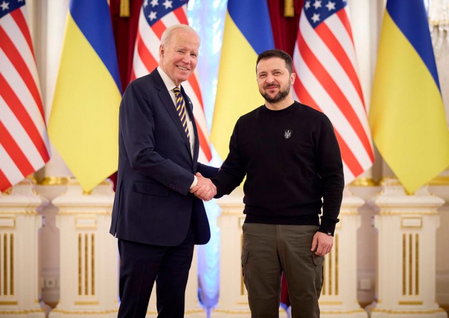 Джо Байден прибыл с необъявленным визитом в Киев