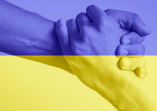 Жители Чехии отправили на помощь Украине более 4 млрд крон