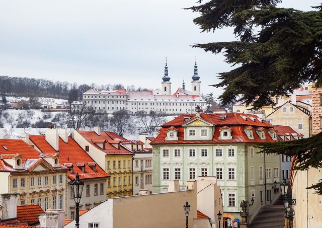 Минувшая зима оказалась в Праге одной из самой теплых в истории