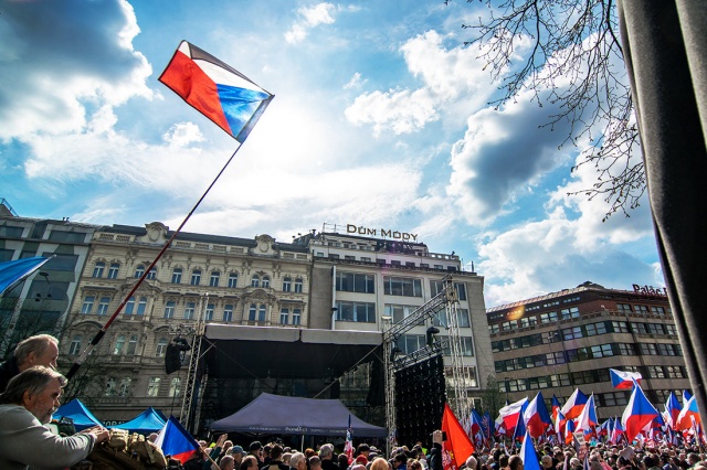 Антиправительственный митинг в Праге – как это было: фоторепортаж