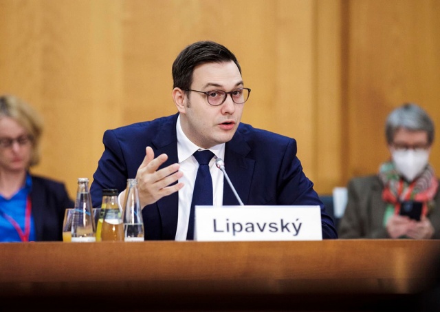 Министр иностранных дел Чехии назвал Лаврова клоуном 