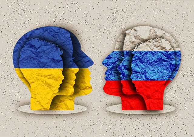 Опрос: как чехи относятся к украинцам, россиянам и другим национальностям