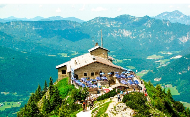 Идея выходного дня: едем смотреть «Орлиное гнездо» и озеро Кёнигзее в баварских Альпах