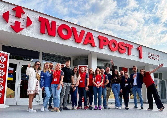 В Праге открылось первое отделение «Нова пошта». Сколько стоит посылка в Украину