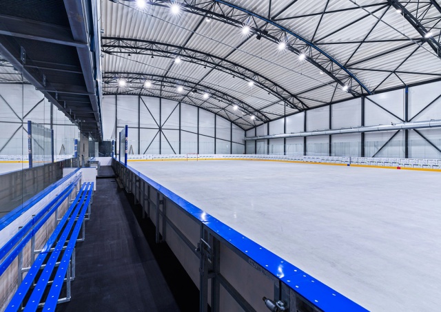 В Праге открылся новый центр зимних видов спорта Ice Arena