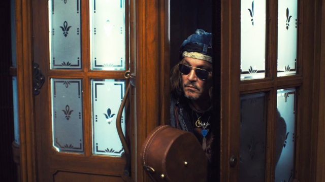 Джонни Депп снялся в ролике для Карловарского кинофестиваля: видео