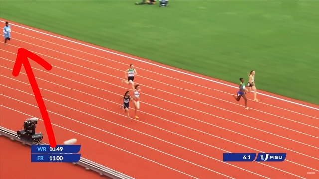 Спортсменка из Сомали пробежала 100 метров с худшим результатом в истории: видео