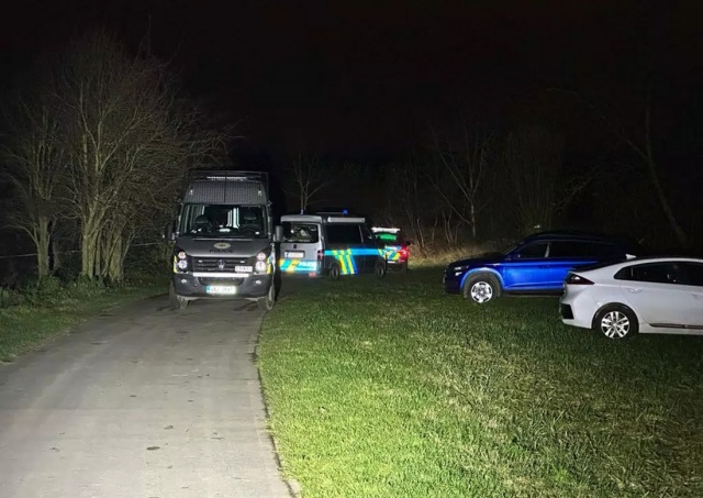 Полиция Праги закрыла дело о трех трупах в парке. Оказалось, это был сговор родителей