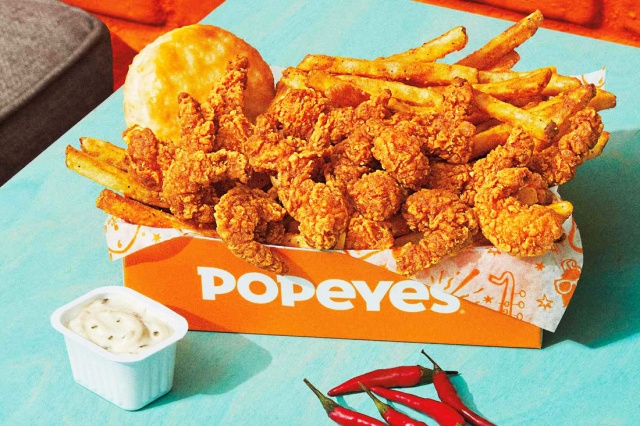 В пятницу в Праге откроется новый фастфуд Popeyes. Первых гостей ждет бонус