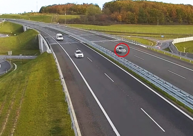 В Чехии пенсионерка 10 км ехала по встречке автомагистрали: видео