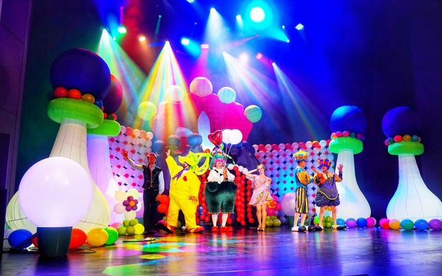 В Чехии покажут представление для детей «Funny Balloons Show»