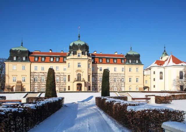 В воскресенье для посетителей откроют резиденцию президента Чехии