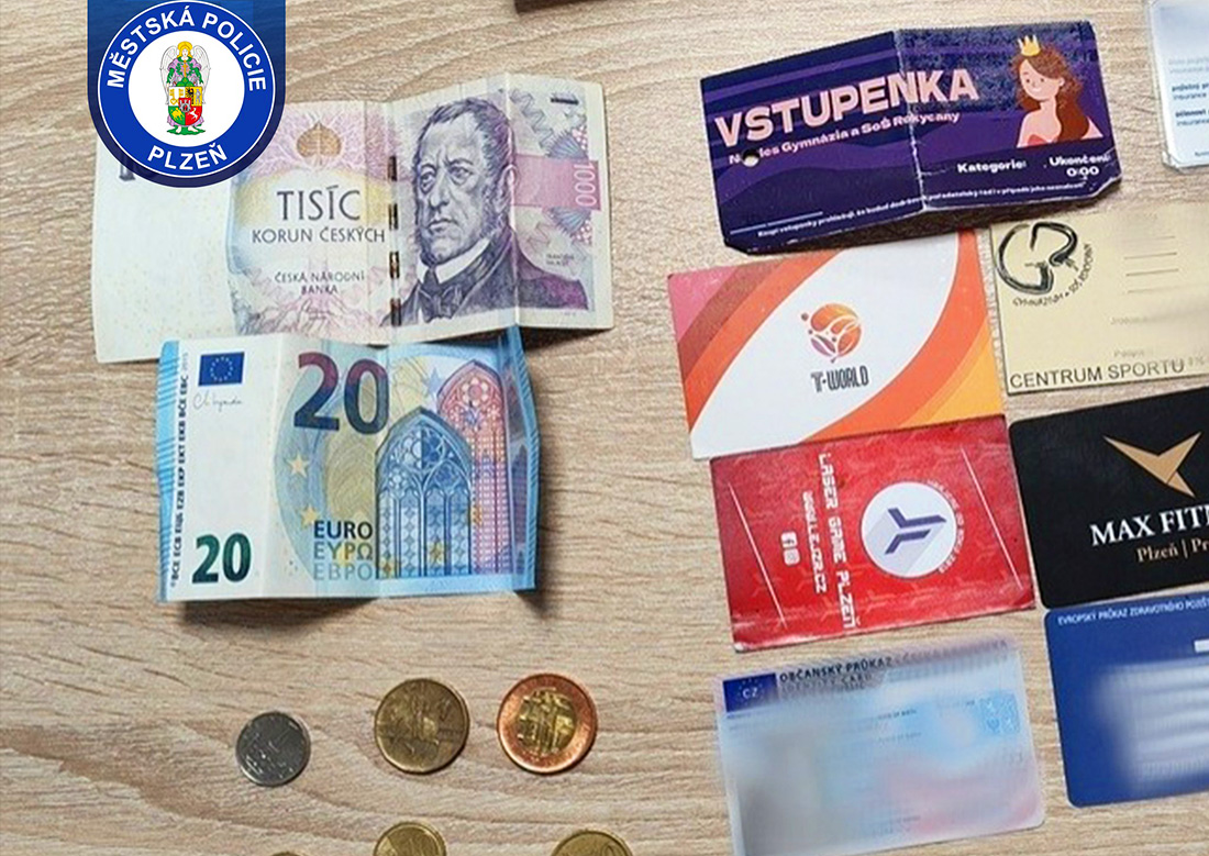 Чешка потеряла кошелек в Италии и вернулась домой. Пропажу неожиданно прислали по почте