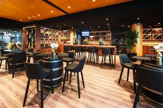 В аэропорту Праги открываются 14 новых кафе и ресторанов