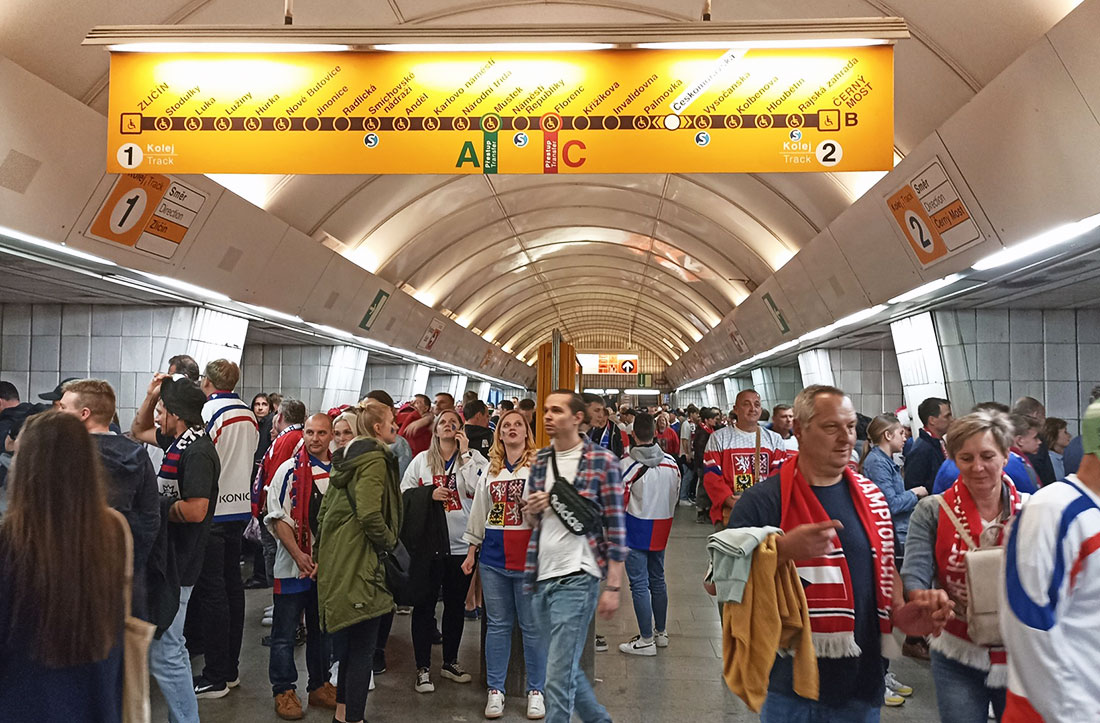 В Праге продлят работу метро из-за финала ЧМ по хоккею