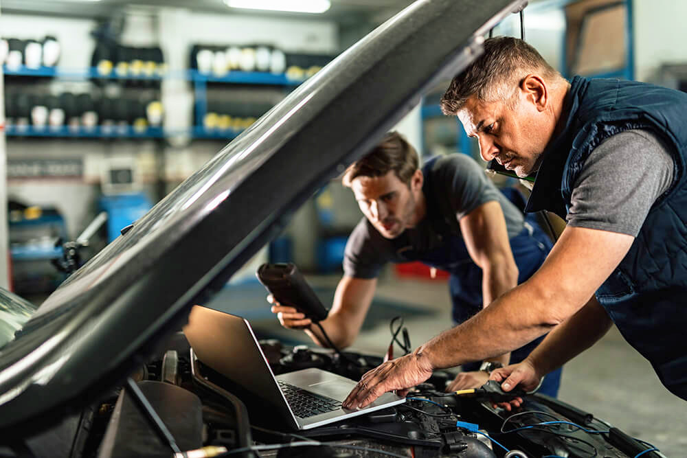 «Auto Tech Centrum» – надежный и недорогой автосервис возле Праги