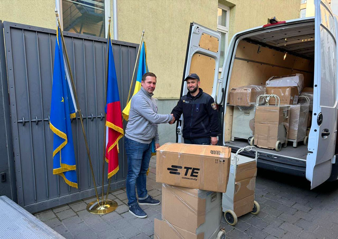 Украина передала Чехии помощь для ликвидации последствий наводнения