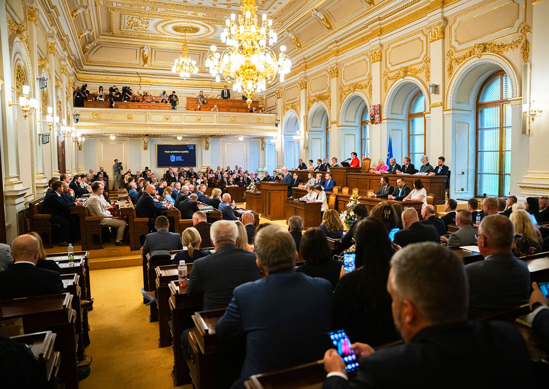 Парламент Чехии поддержал во втором чтении важный закон для украинских беженцев